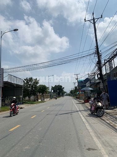 Kẹt vốn bán 5x20 thổ cư , cách TT Đức Hòa 1,5km , sổ hồng,  780 Triệu 