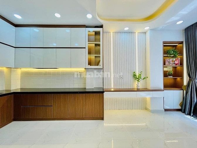 4 tỷ 150 - Cần thanh lý gấp căn nhà đường Bàn Cờ - Quận 3 -