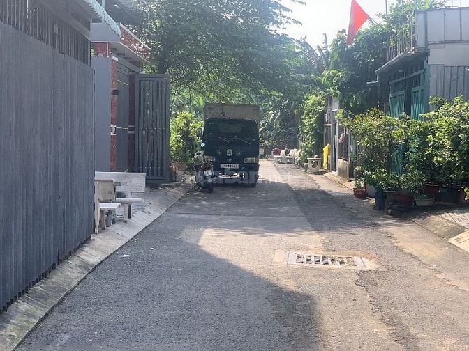 Cần bán lô đất ở đường 10, Làng Tăng Phú 