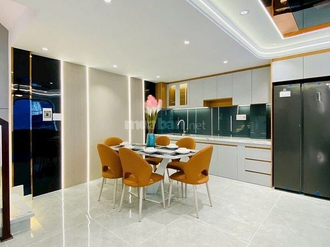 BÁN NHÀ NGUYỄN TRÃI Q5 GIÁ 1 TỶ 880 Đang cho thuê 14tr/tháng