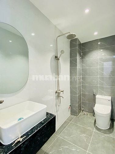 BÁN NHÀ NGUYỄN TRÃI Q5 GIÁ 1 TỶ 880 Đang cho thuê 14tr/tháng