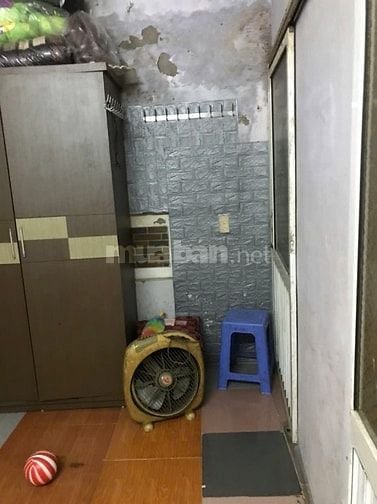 Bán nhà riêng trong ngõ phố Vũ Hữu, diện tích > 20 m2, mặt tiền 3,5m