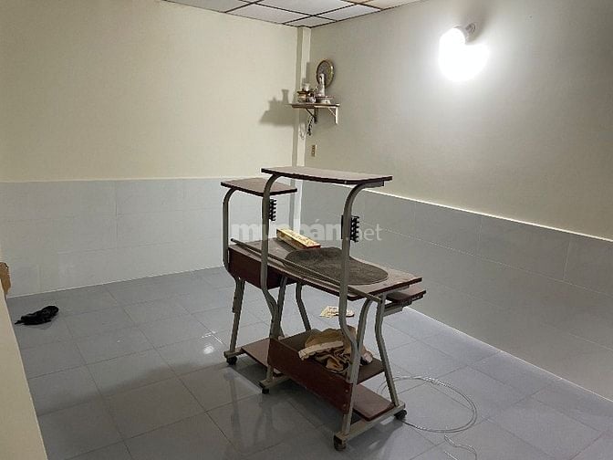 Cho thuê nhà cấp 4 hẻm 265 Nguyễn Thị Định