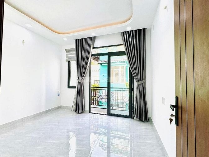 PHÁT MÃI GIÁ TỐT NHẤT KHU VỰC PHÚ NHUẬN NGAY ĐƯỜNG CẦM BÁ THƯỚC 3TỶ700