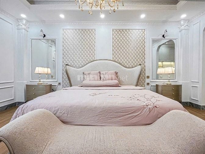 Chính Chủ Cho Thuê Nhà Mới Đẹp,Full Đồ tại: Hoàng Hoa Thám- Ba Đình