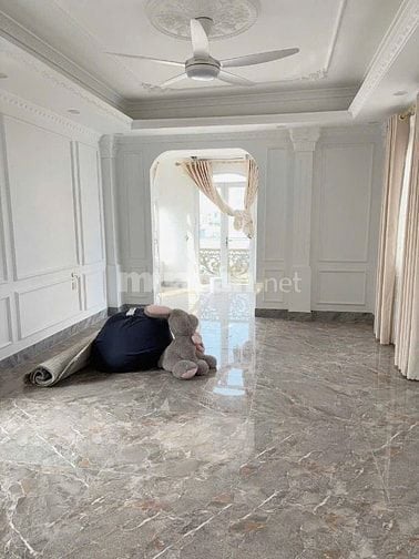 Chính Chủ Cho Thuê Nhà Mới Đẹp,Full Đồ tại: Hoàng Hoa Thám- Ba Đình