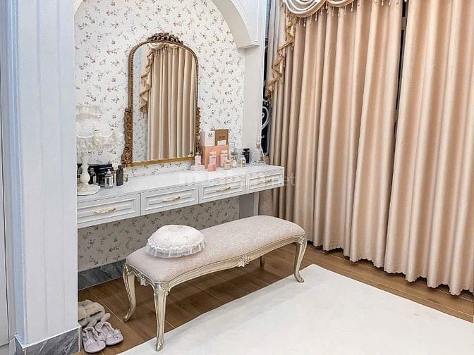 Chính Chủ Cho Thuê Nhà Mới Đẹp,Full Đồ tại: Hoàng Hoa Thám- Ba Đình