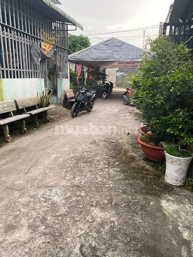 Cho thuê nhà nguyên căn diện tích 90m2 