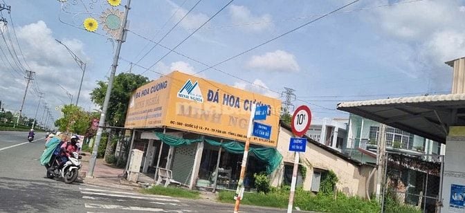 Chính chủ gửi 1.370m2 đất mặt tiền QL1A P4 tp Tân An, Long An(cũ