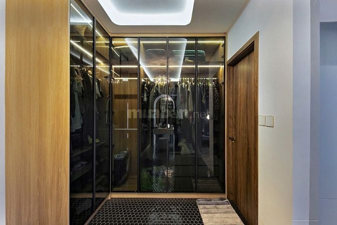 ĐẨY NHANH NHÀ MẶT TIỀN NGAY XÔ VIẾT NGHỆ TĨNH CHỈ 15TỶ 85M2 SHR 