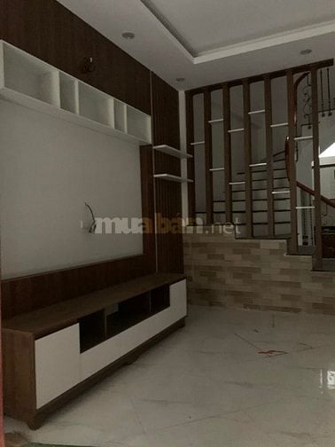 Thiện chí bán nhà đầu ngõ Phó Đức Chính, giá chỉ 7.5 tỷ, 32m2x4 tầng, 