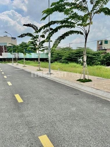 ĐẤT THỔ CƯ TRUNG TÂM DĨ AN – GẦN CHỢ, DÂN CƯ ĐÔNG - 97m² – GIÁ 833tr