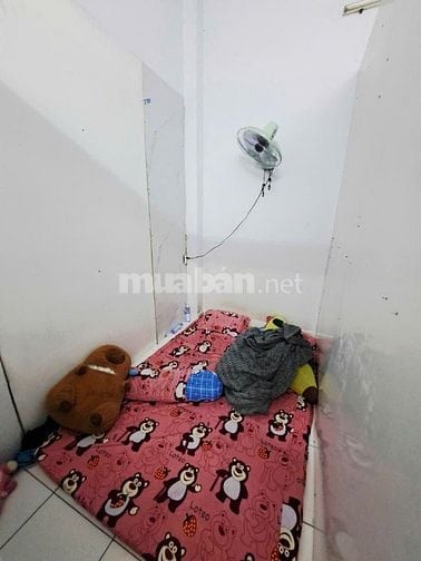 Mặt tiền đường Liên Khu 2-10 diện tích đất 49m2 đúc thật 1 lầu 2pn