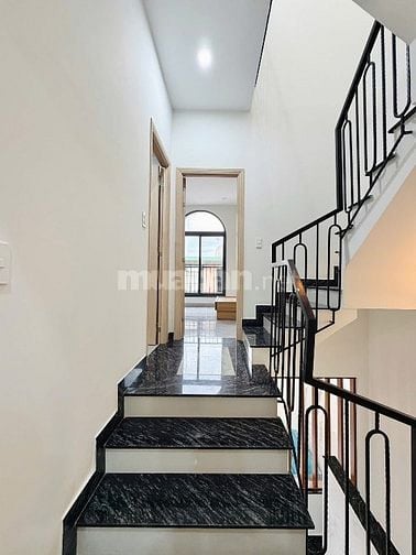 ⭐️Nhà 3 Lầu DT:4x12,7m tuyệt đẹp Cao cấp hẻm Quang Trung, P10.