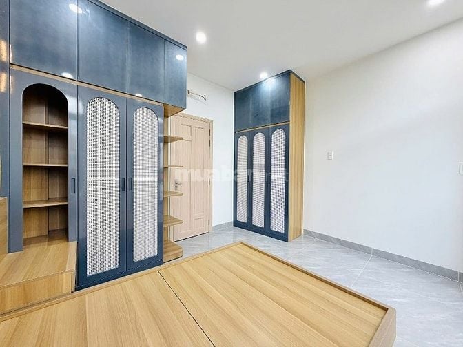 ⭐️Nhà 3 Lầu DT:4x12,7m tuyệt đẹp Cao cấp hẻm Quang Trung, P10.