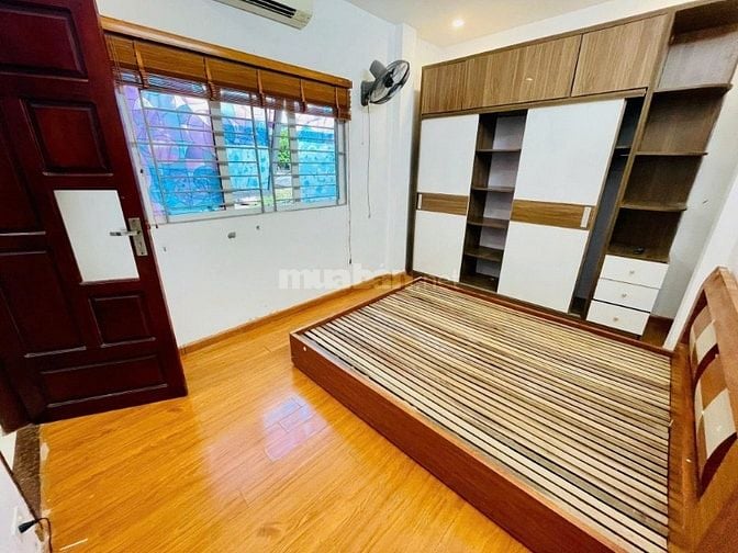  cho thuê ở Minh Khai ngõ  246 Minh Khai, Hai Bà Trưng 