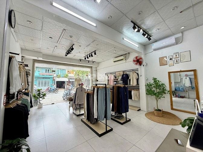 SẴN HD THUÊ 5 NĂM 15 TRIỆU/ THÁNG MỖI NĂM TĂNG 5% CẦN TIỀN BÁN GẤP