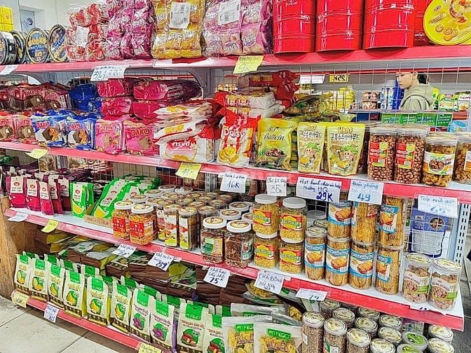 Siêu Thị Cần Tuyển Sinh Viên/ Trung Tuổi, Lớn Tuổi (Bán Hàng, Tạp Vụ)