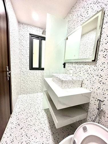 Chỉ nhỉnh 7 TỶ Bán siêu Phẩm Trung Tâm Bàu Cát- Tân Bình.DT 4x16-1 Lầu