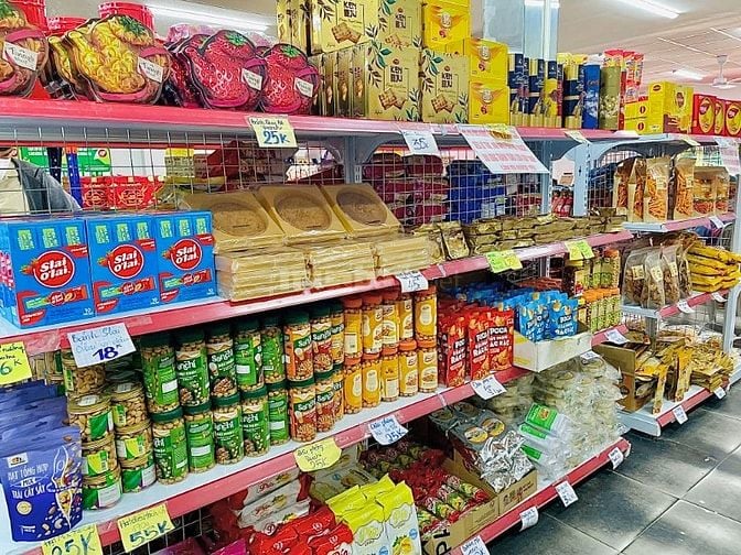 Siêu Thị Cần Tuyển Sinh Viên/ Trung Tuổi, Lớn Tuổi (Bán Hàng, Tạp Vụ)