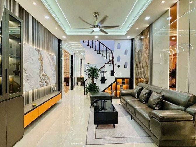 SUẤT ĐẶC BIỆT! CHỈ 3Tỷ150 TRIỆU NHÀ Đ. NGUYỄN ĐÌNH CHIỂU- P5- Quận 3