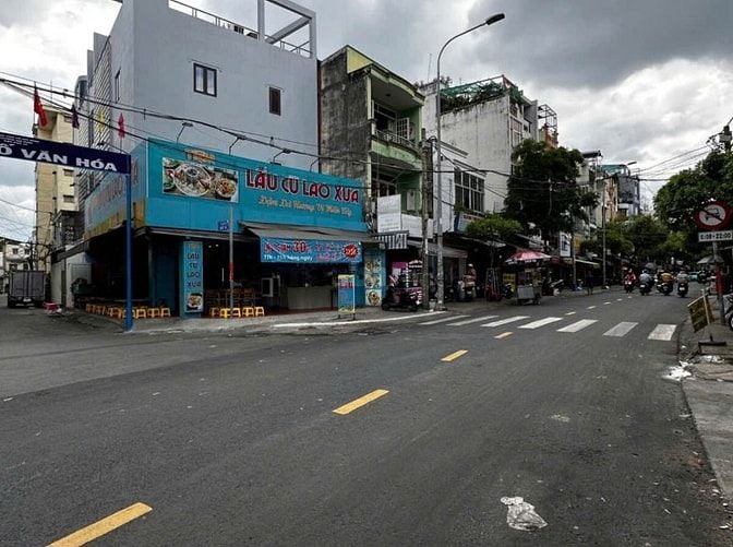Mặt bằng kinh doanh 120m2 đường Vạn Kiếp, Bình Thạnh 2 mặt tiền