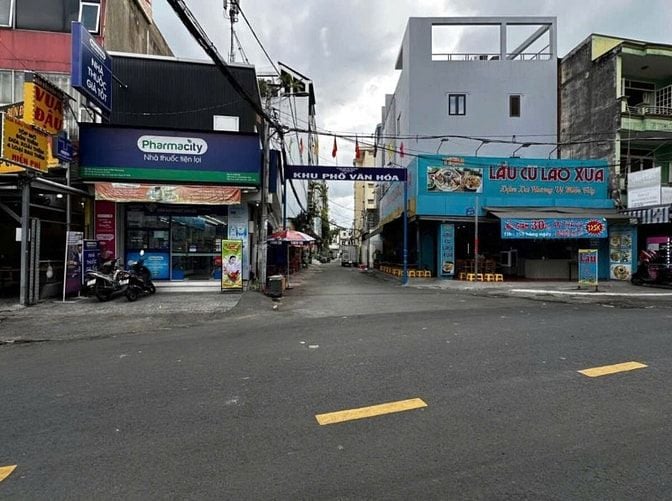 Mặt bằng kinh doanh 120m2 đường Vạn Kiếp, Bình Thạnh 2 mặt tiền