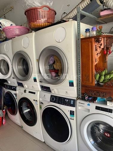 Cần sang tiệm giặt ủi kèm quán ốc