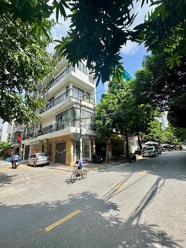 Phân Lô quân đội 918 Vỉa hè Oto tránh dt 80m2 mt 7.6m - hậu 7.6m