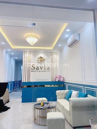 Chính chủ cần bân gấp căn nhà tân hoà đông,1trệt .4lầu có thang máy