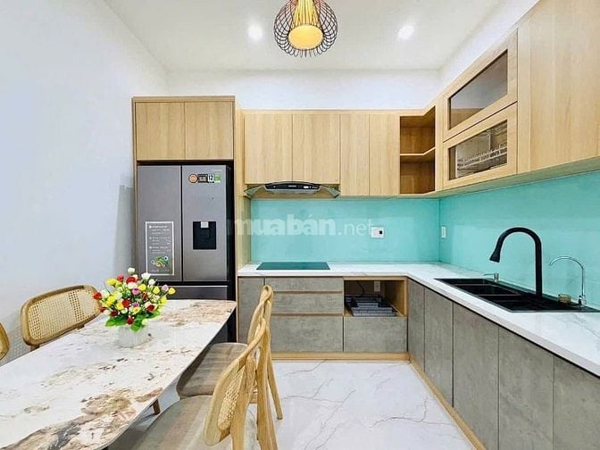 Xuất cảnh nước ngoài gia đình bán nhà Chử Đồng Tử,Tân Bình - 3,190 tỷ