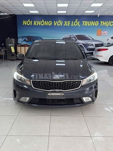 Kia Cerato sx 2018 1.6 màu xanh đen 1 chủ