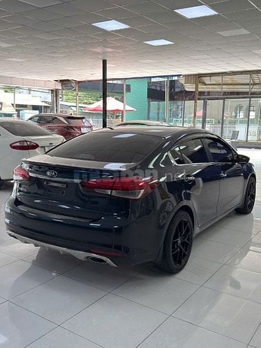 Kia Cerato sx 2018 1.6 màu xanh đen 1 chủ