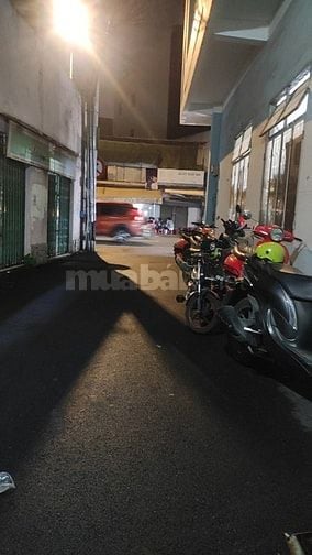 BÁN NHÀ LÔ GÓC MẶT TIỀN ĐƯỜNG  PHƯỜNG 9 NGUYỄN KIỆM PHÚ NHUẬN 