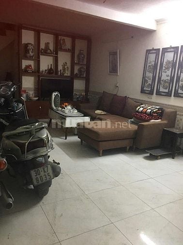 2 tầng1 tum bán gấp  đi nước ngoài 