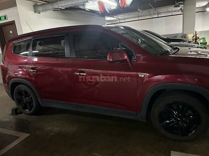 Công ty cần thanh lý xe ô tô 7 Chỗ ít sử dụng - chỉ có 56,000KM