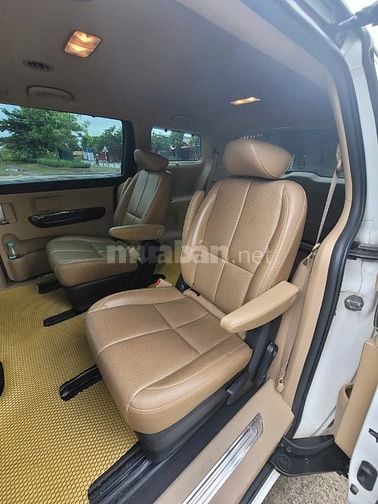 Cần bán gấp xe Kia sedena 2.2 DAT đời 2020