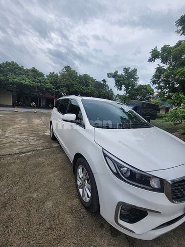 Cần bán gấp xe Kia sedena 2.2 DAT đời 2020