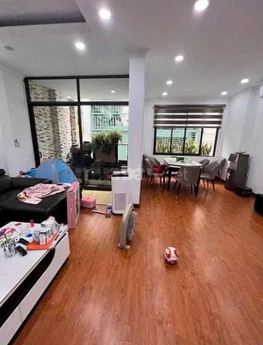 Siêu phẩm Trần Quang Diệu, Thang máy,  60m2, 6 tầng, 6m MT, giá 32 tỷ