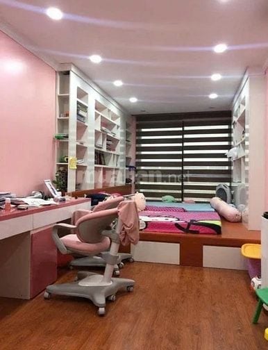 Siêu phẩm Trần Quang Diệu, Thang máy,  60m2, 6 tầng, 6m MT, giá 32 tỷ