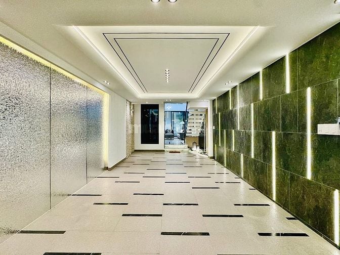 ⭐️Siêu phẩm 5 Lầu THANG MÁY tuyệt đẹp Cao cấp hẻm xe hơi 7m Lê Văn Thọ