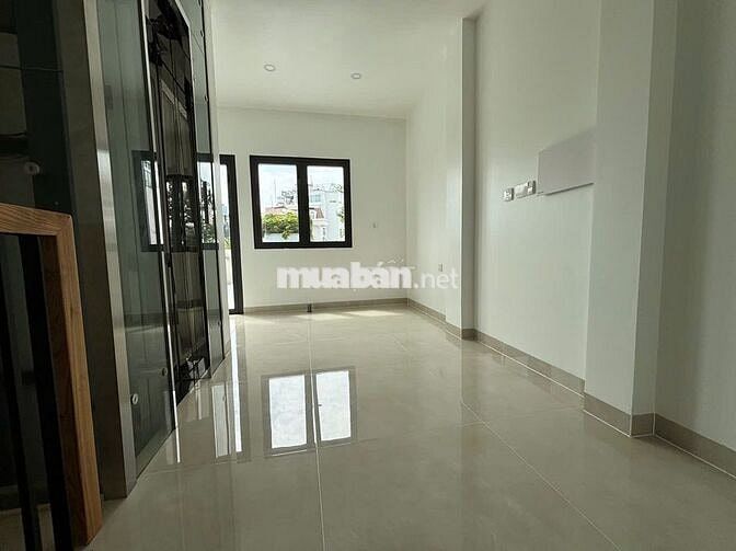 Cho thuê nhà mặt tiền kinh doanh Trần Quang Khải, Quận 1