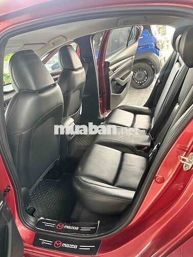 Mazda 3 2023 1.5L Luxury Đỏ Pha Lê 558Tr
