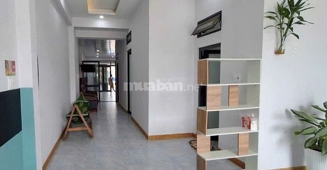 BÁN KIOT MẶT TIỀN ĐANG CHO THUÊ Ở TÂN XUÂN HÓC MÔN, dt 83m2, GIÁ 700tr