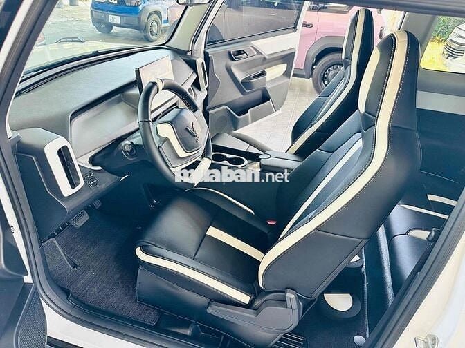 VF3 2025 Mua Pin Vô Nhiều Đồ Chơi