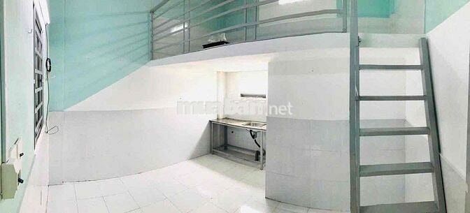 Phòng trọ giá rẻ sau lưng Gigamall