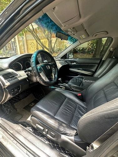 Bán Honda Accord 2009 AT nhập khẩu, số tự động, bản full options