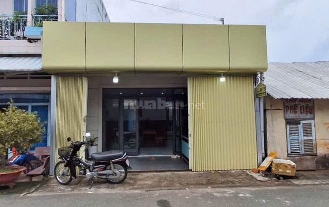 BÁN KIOT MẶT TIỀN ĐANG CHO THUÊ Ở TÂN XUÂN HÓC MÔN, dt 83m2, GIÁ 700tr