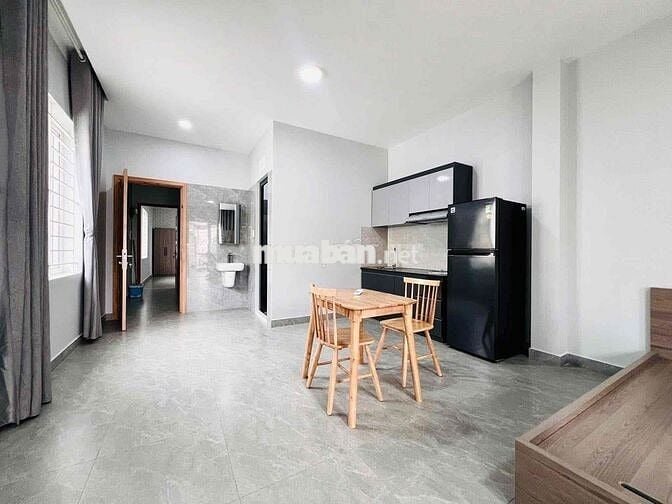 Studio Ban Công Cửa Sổ Thoáng Mới Ngay Nhà Thi Đấu Phú Thọ Quận 10
