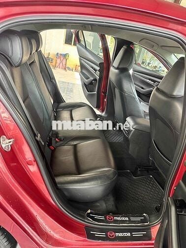 Mazda 3 2023 1.5L Luxury Đỏ Pha Lê 558Tr
